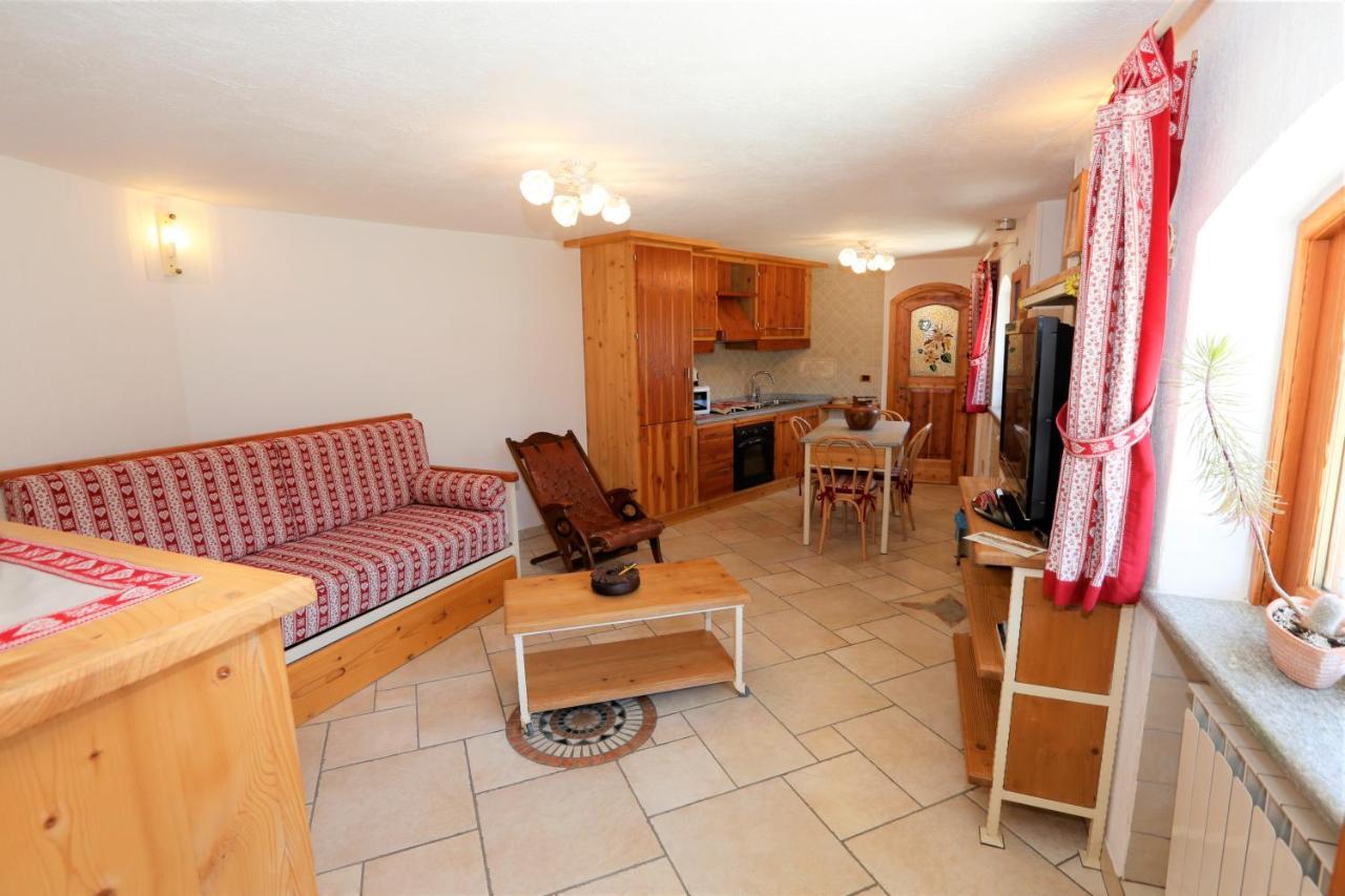 Bellevue Apartment Aosta Exterior photo